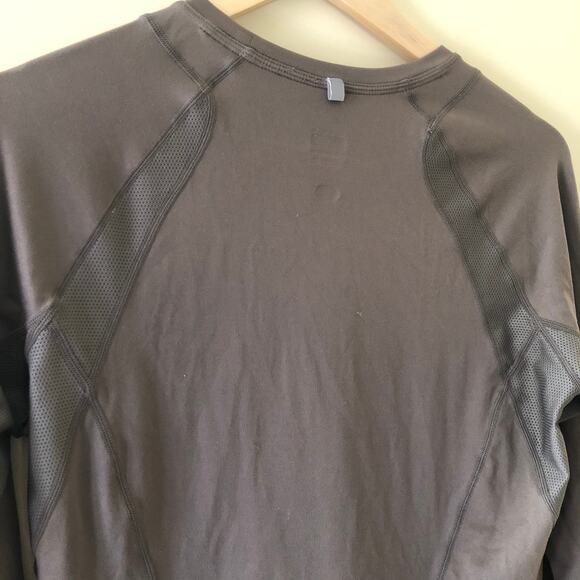 Nike Tech Tees FitDry Vented Long Sleeve Size M - Picture 5 of 8